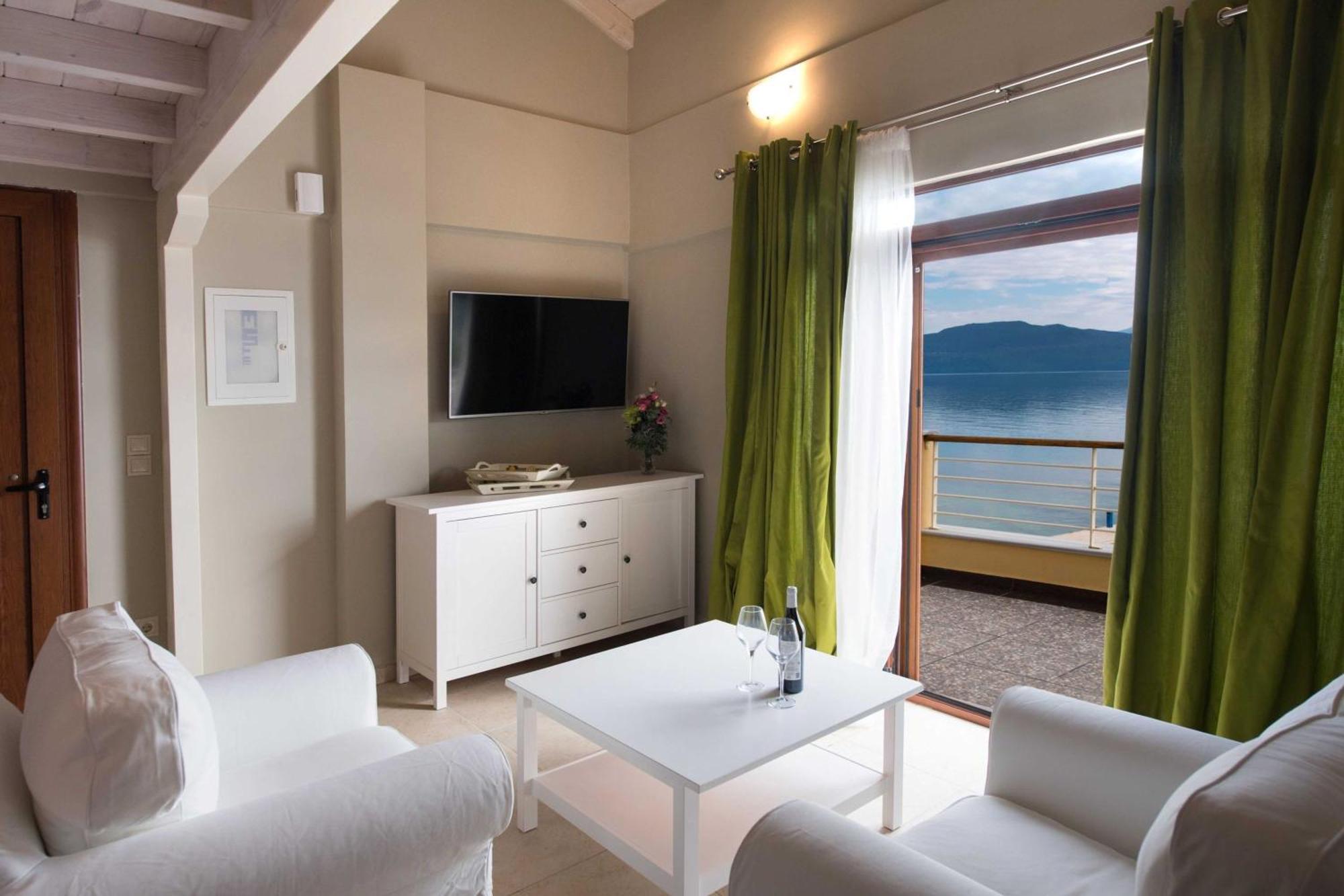 ניקיאנה Nv Suites - Sea Front Av Properties מראה חיצוני תמונה