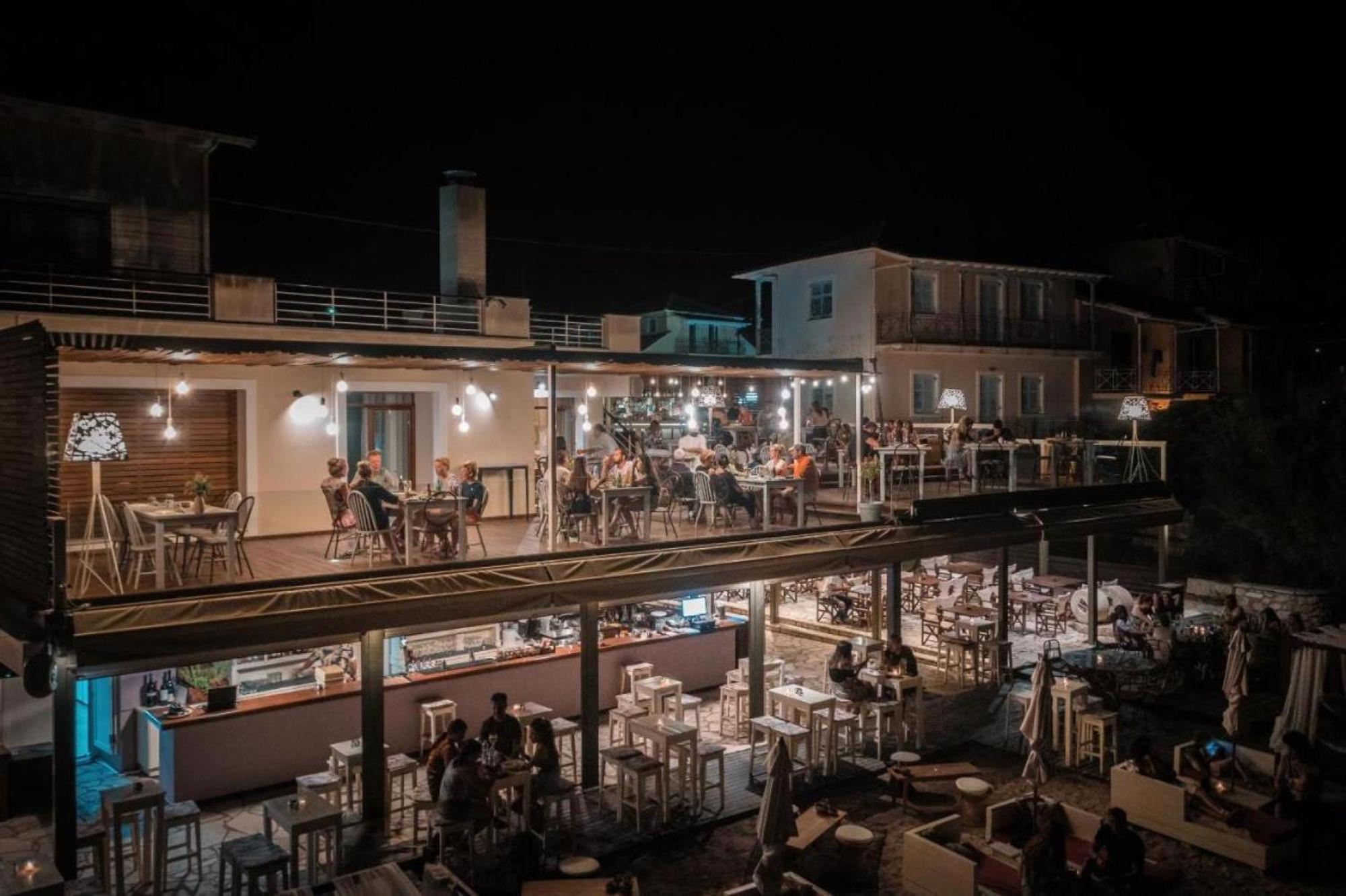 ניקיאנה Nv Suites - Sea Front Av Properties מראה חיצוני תמונה